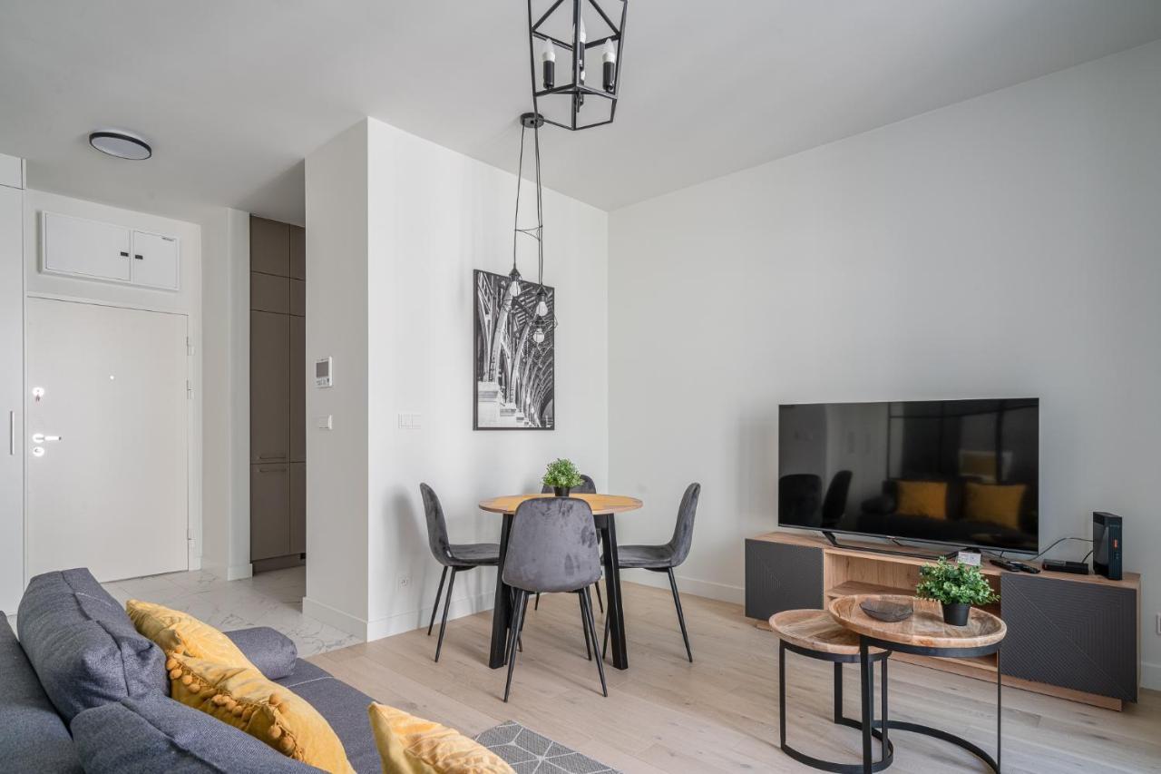 Rentplanet - Apartamenty Mlyn Maria วรอตซวาฟ ภายนอก รูปภาพ